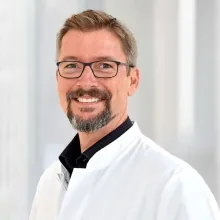 Dr. med. Sascha Hammerschlag