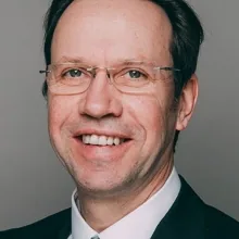 Dr. med. dent. Sven Kurth