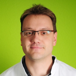 Herr Tobias Tegeder