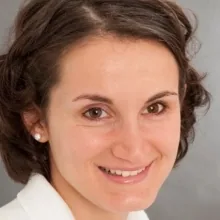 Dr. Vesela Burkert