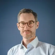 Dr. med. dent. Yves Vaße